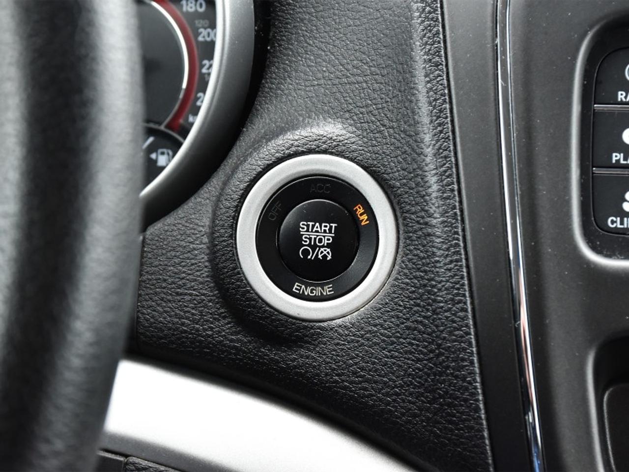 2015 Dodge Journey CANADA VALUE PKG   **AS-IS**   Auto   Cruise Contr Photo
