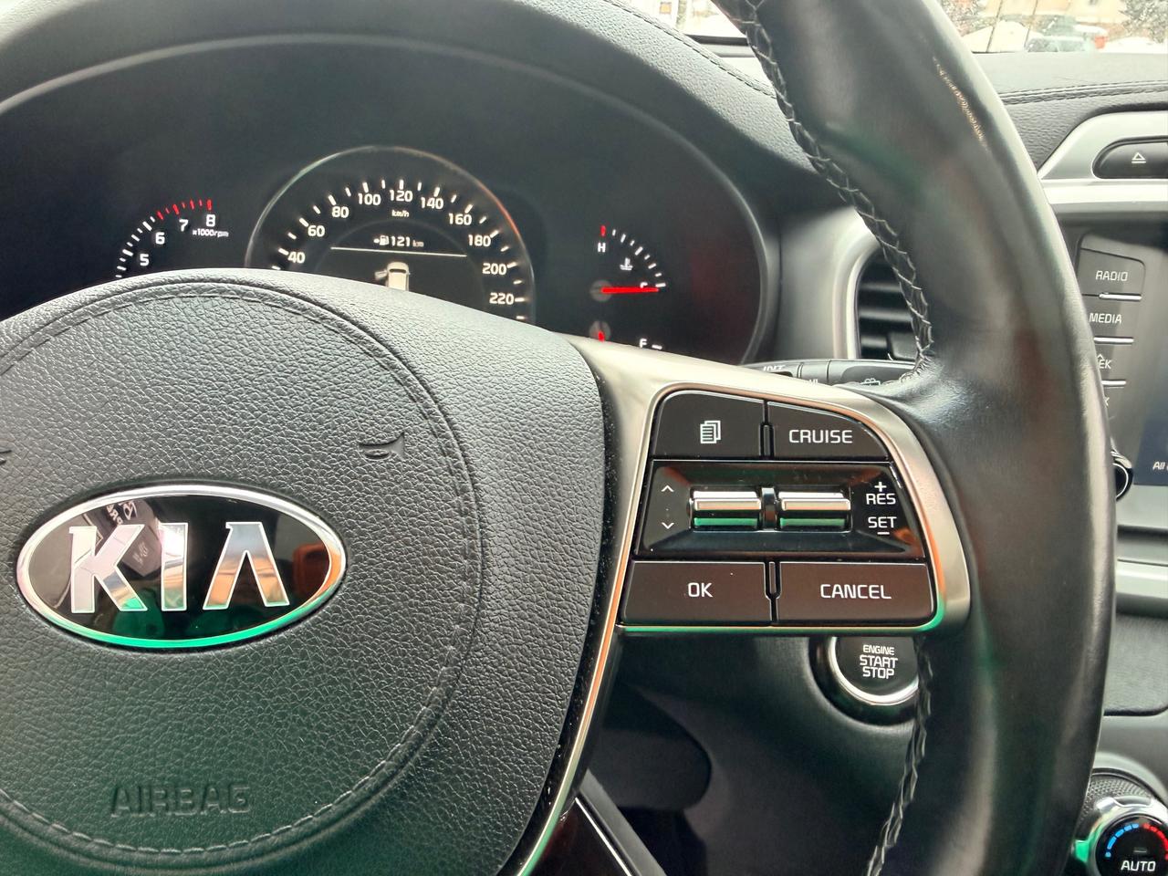 2019 Kia Sorento 3.3L EX 7-Seater 4dr All-Wheel Drive Photo