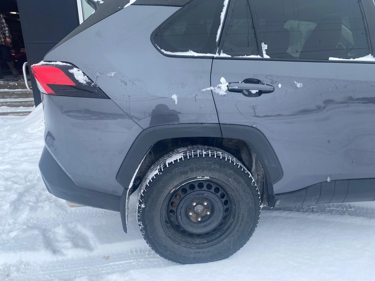 2020 Toyota RAV4 LE 4dr All-wheel Drive Photo