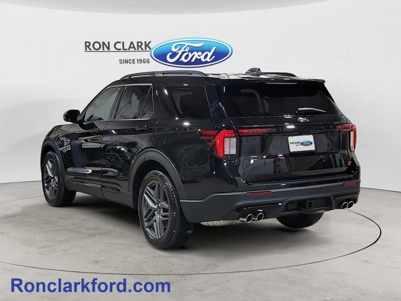 2026 Ford Explorer ST 4dr 4x4 Photo