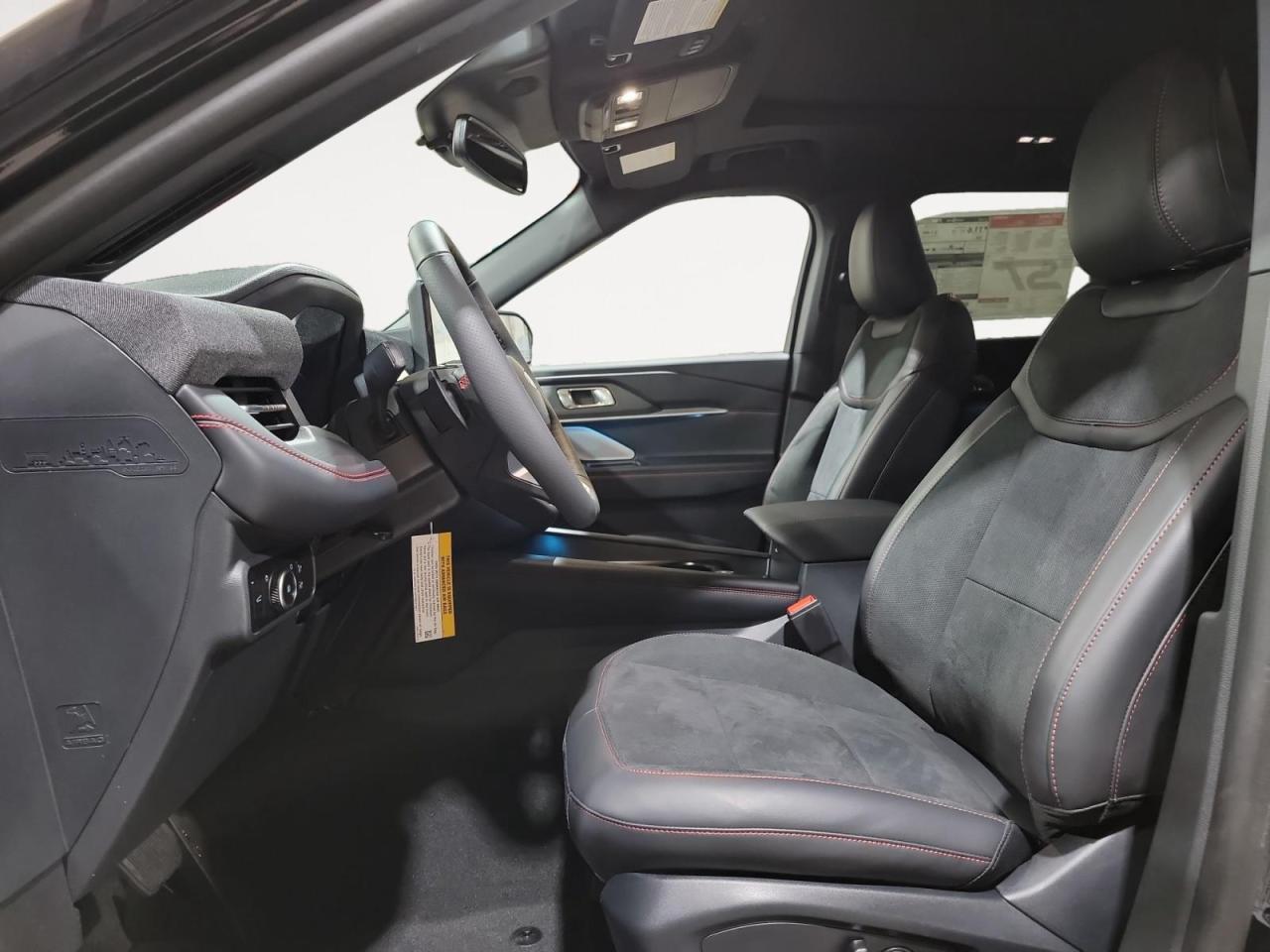 2026 Ford Explorer ST 4dr 4x4 Photo