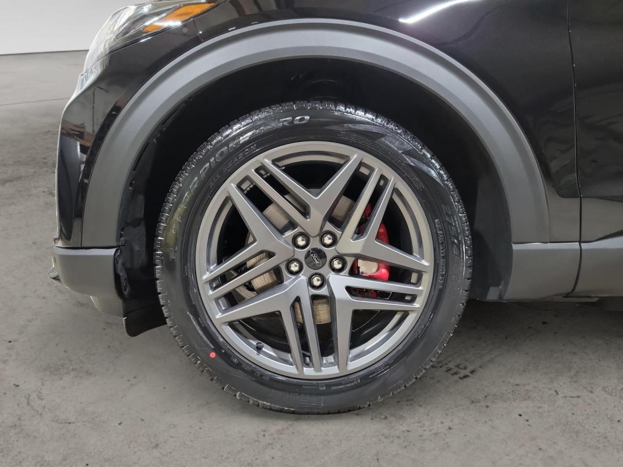 2026 Ford Explorer ST 4dr 4x4 Photo