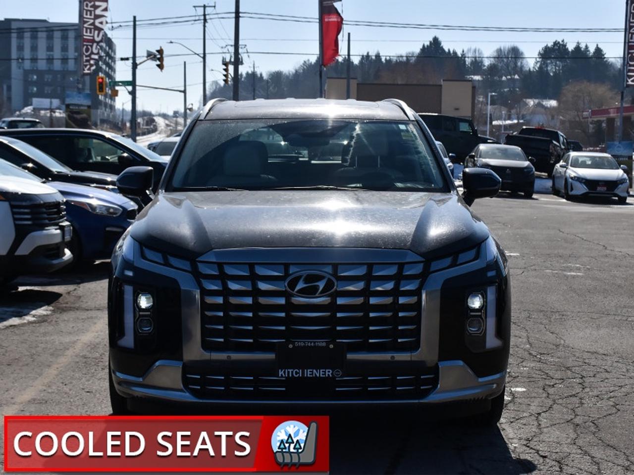 2024 Hyundai PALISADE Ultimate Calligraphy w/Beige AWD--Captain Chair  N Photo