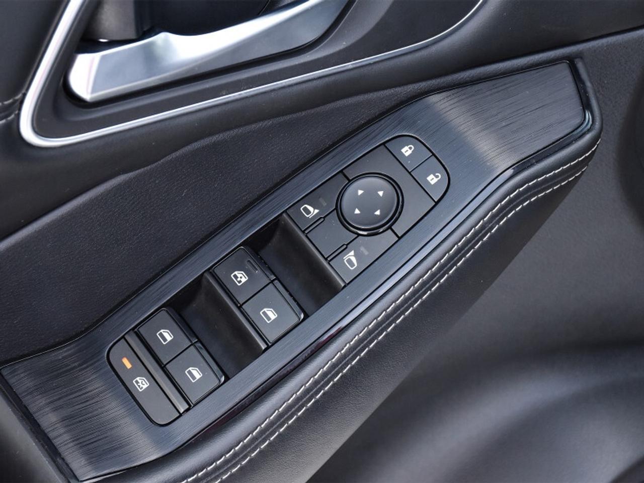 2021 Nissan Rogue SV AWD-Leather  Roof  360 Cam   ProPilot Assist Photo