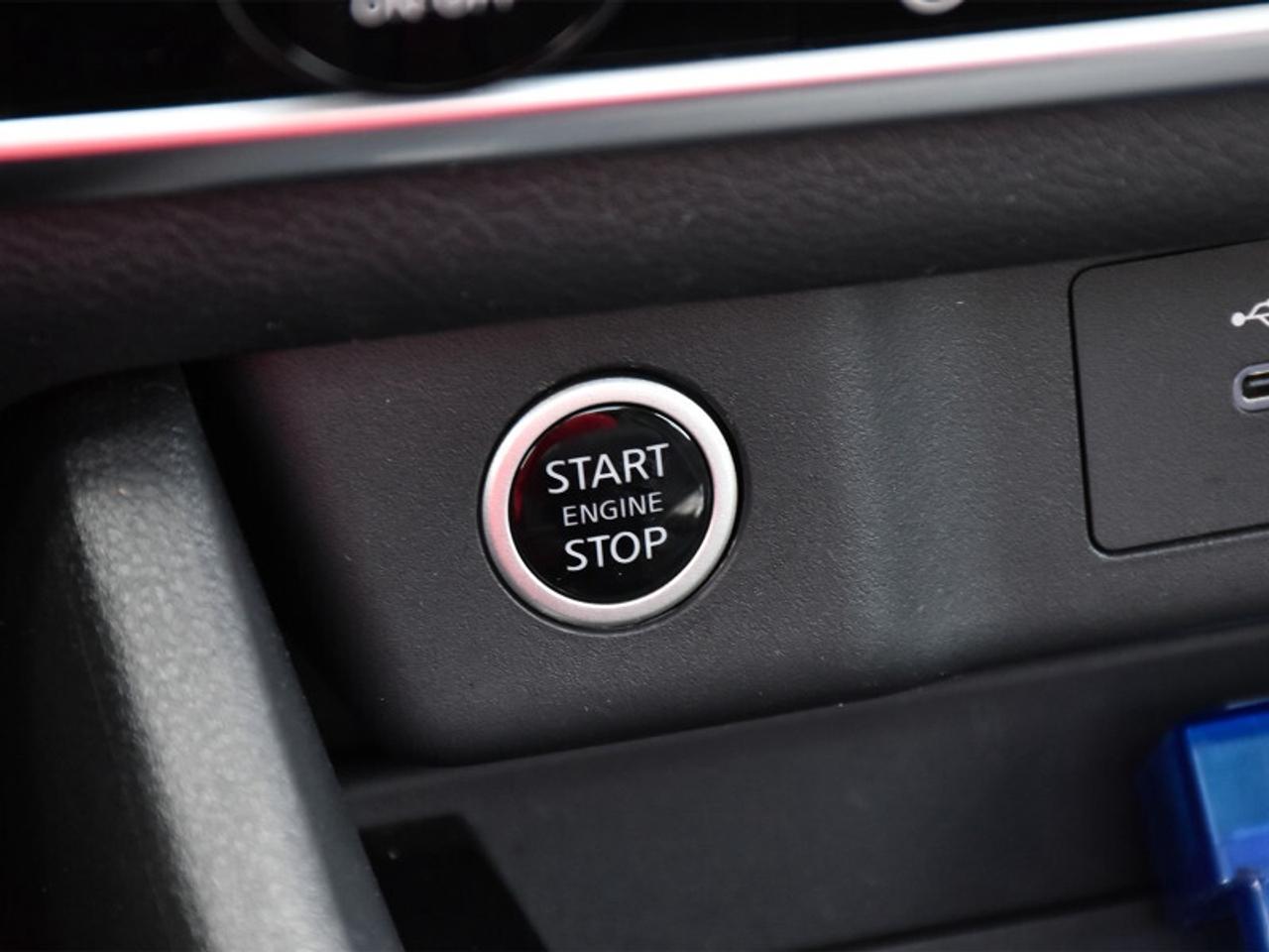 2021 Nissan Rogue SV AWD-Leather  Roof  360 Cam   ProPilot Assist Photo