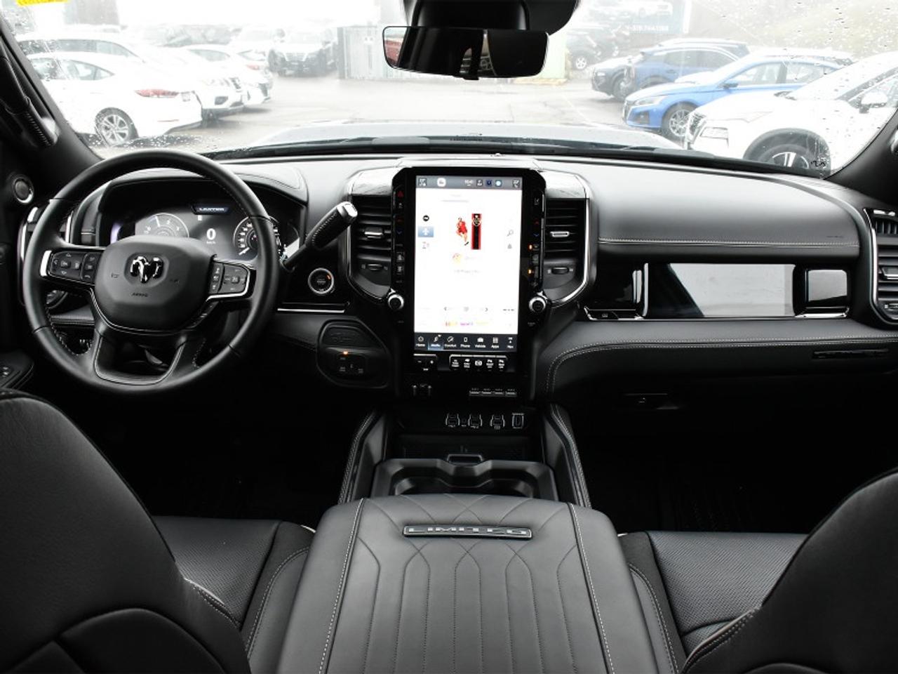 2025 RAM 2500 Diesel Limited   Leather    Roof   Navi   CarPlay Photo
