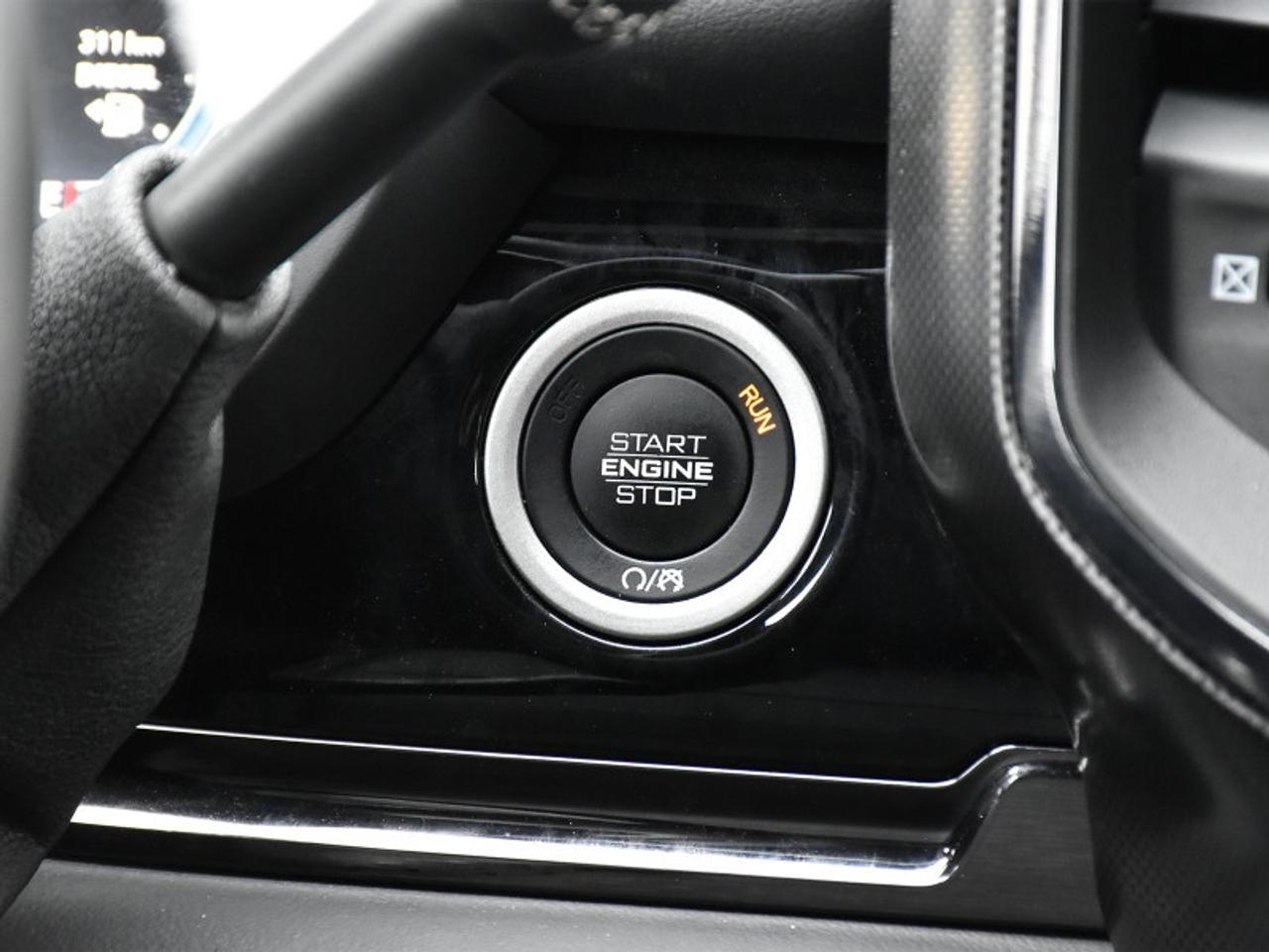 2025 RAM 2500 Diesel Limited   Leather    Roof   Navi   CarPlay Photo