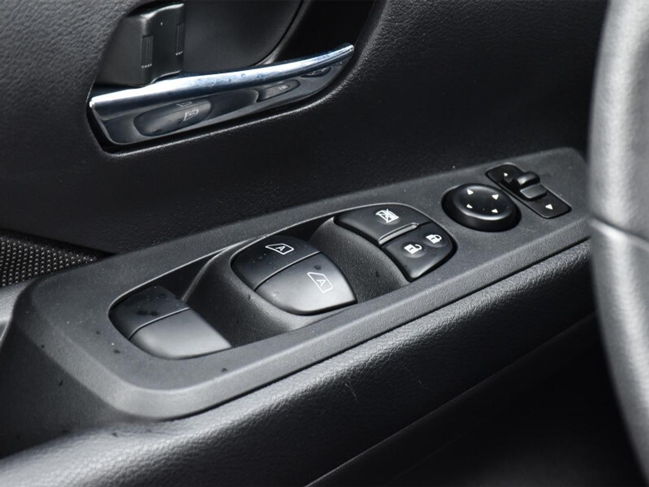 2023 Nissan Kicks SV Special Edition   Remote Start   Adaptive Cruis Photo