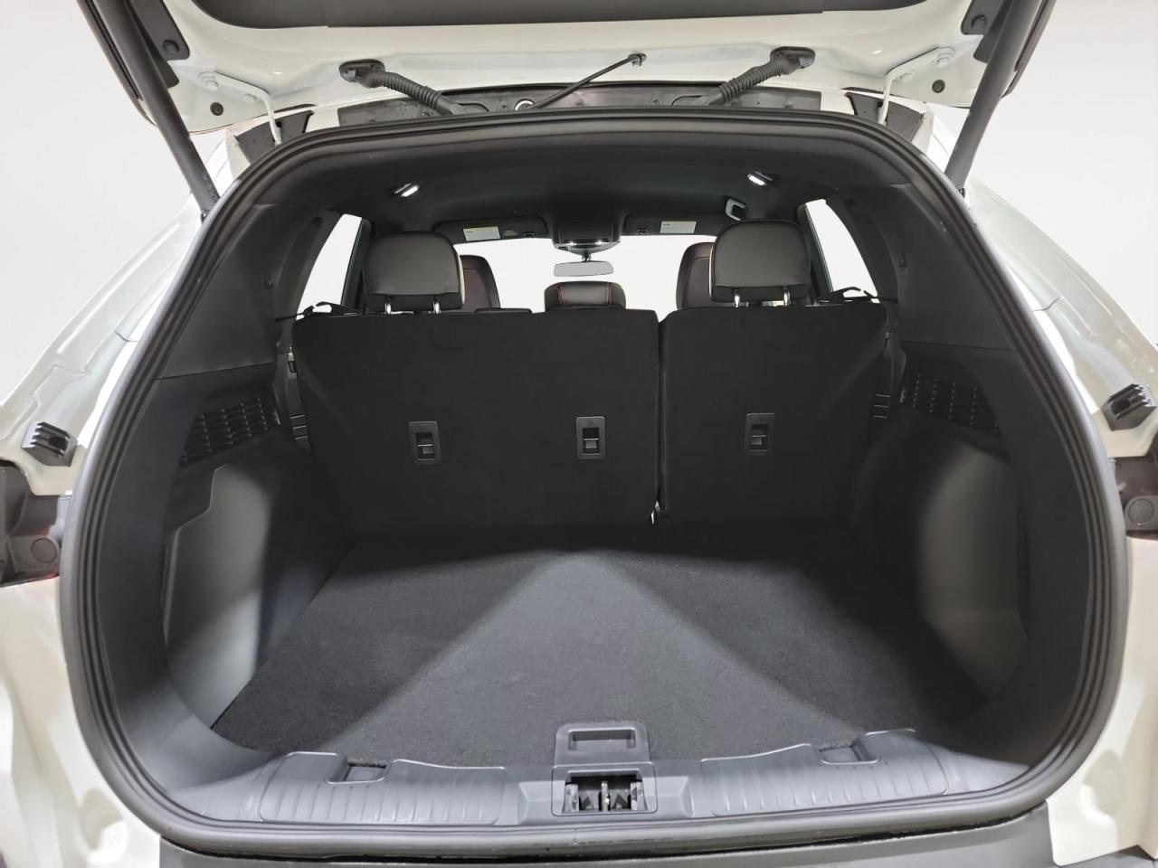 2026 Ford Escape ST-Line 4dr All-Wheel Drive Photo