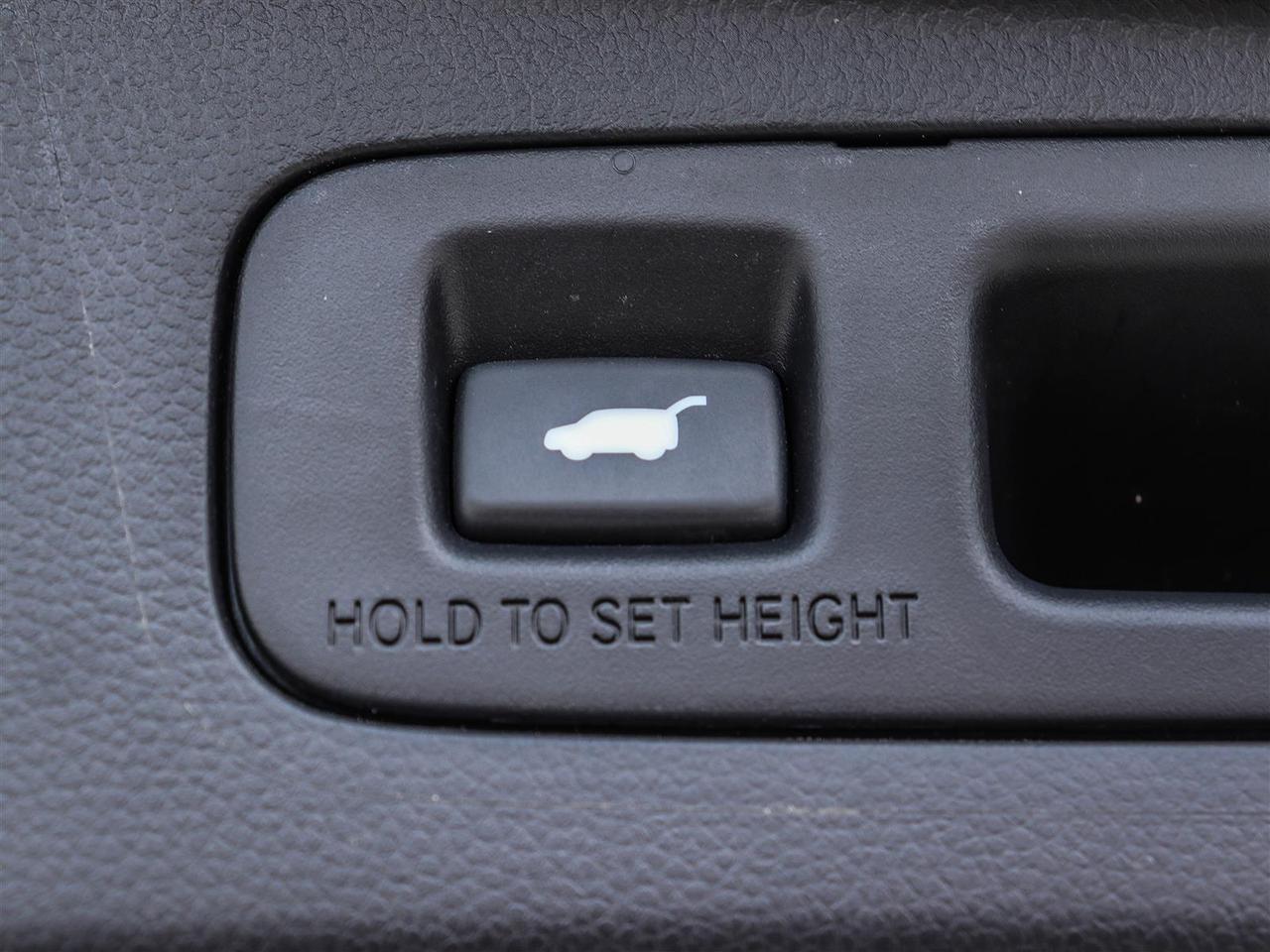 2024 Honda CR-V Hybrid EX-L 4dr All-Wheel Drive Photo