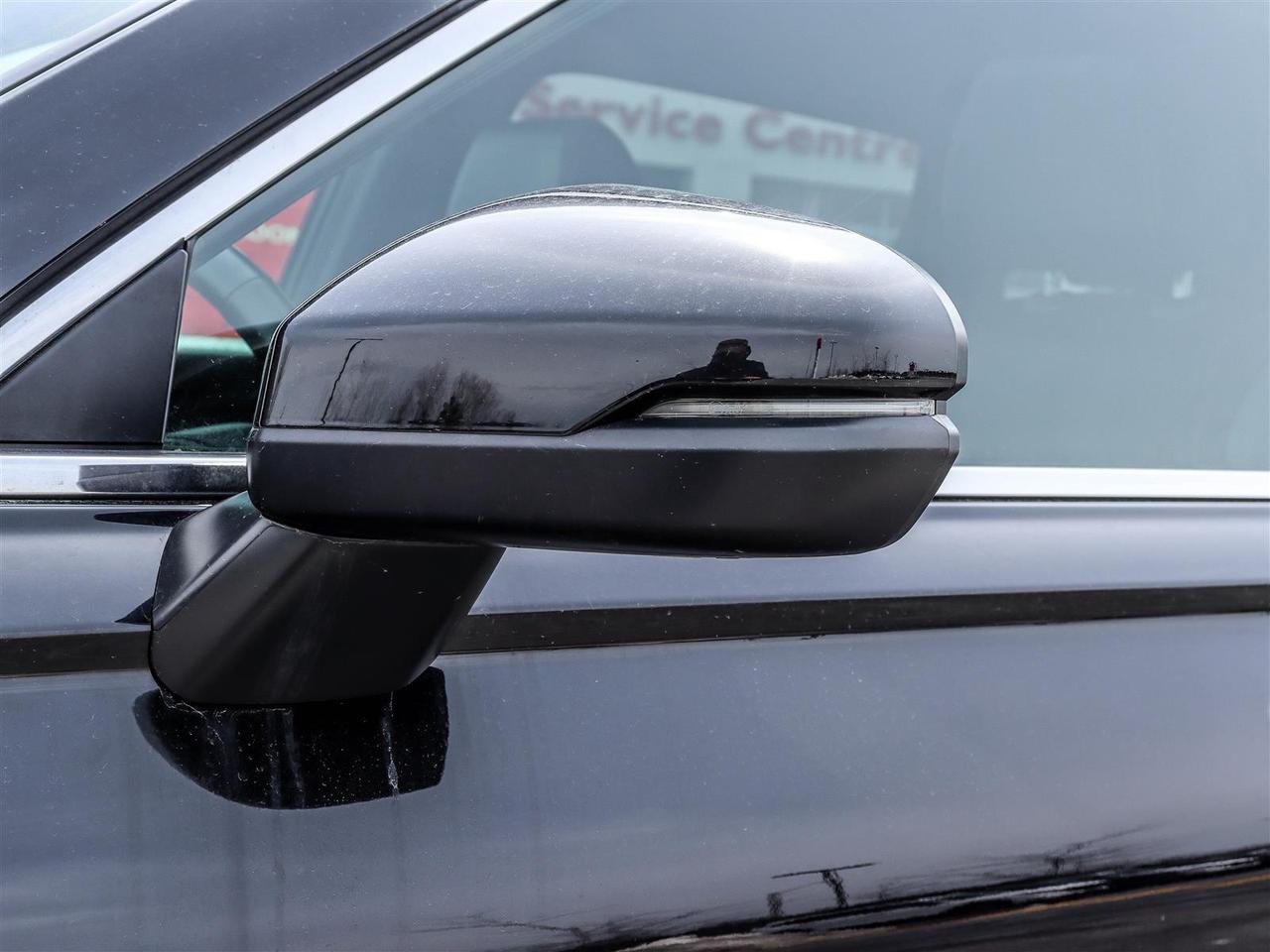 2024 Honda CR-V Hybrid EX-L 4dr All-Wheel Drive Photo