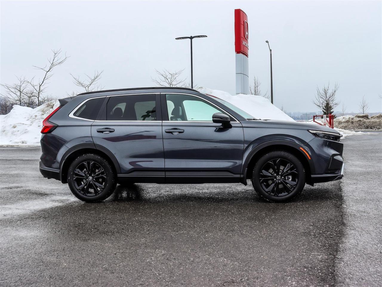 2024 Honda CR-V Hybrid Touring 4dr All-Wheel Drive Photo