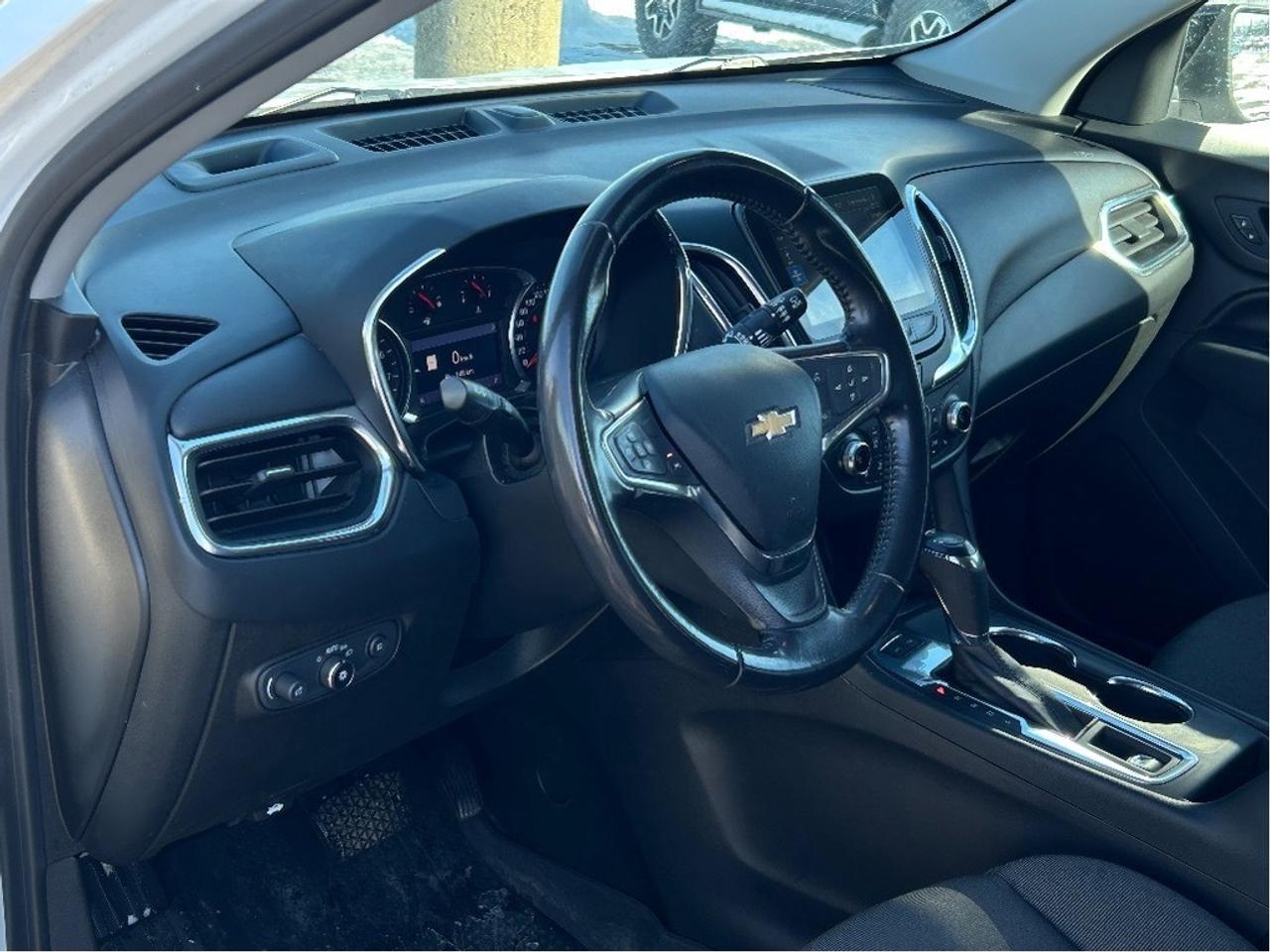 2020 Chevrolet Equinox LT w/2LT All-Wheel Drive Photo