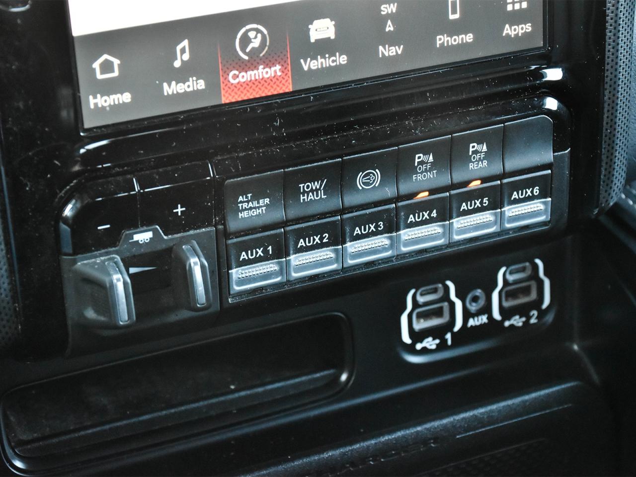 2023 RAM 2500 Limited Photo