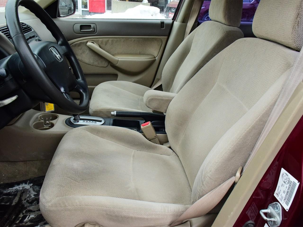 2002 Honda Civic LX-G (A4) 4dr Sedan Photo