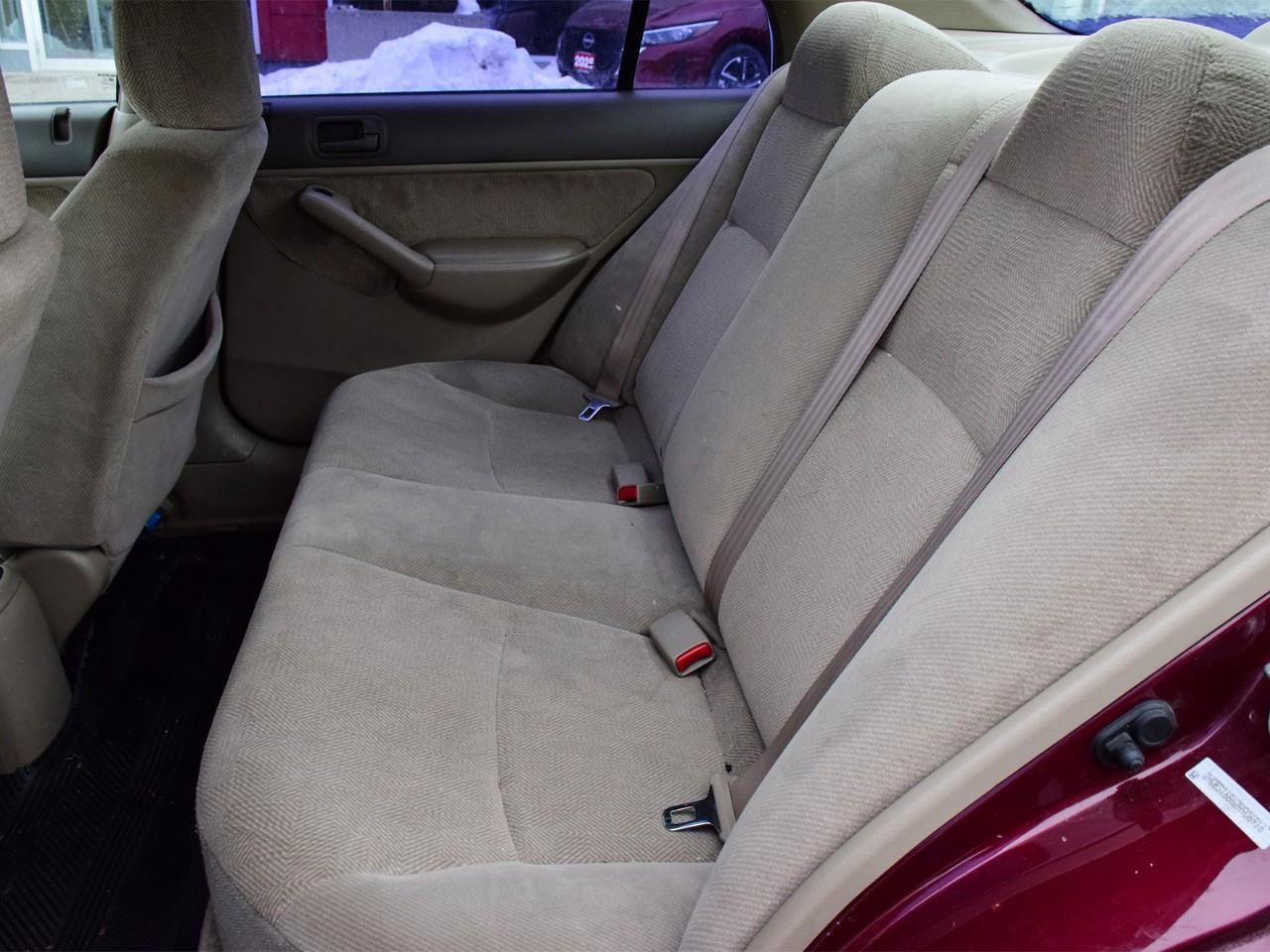 2002 Honda Civic LX-G (A4) 4dr Sedan Photo