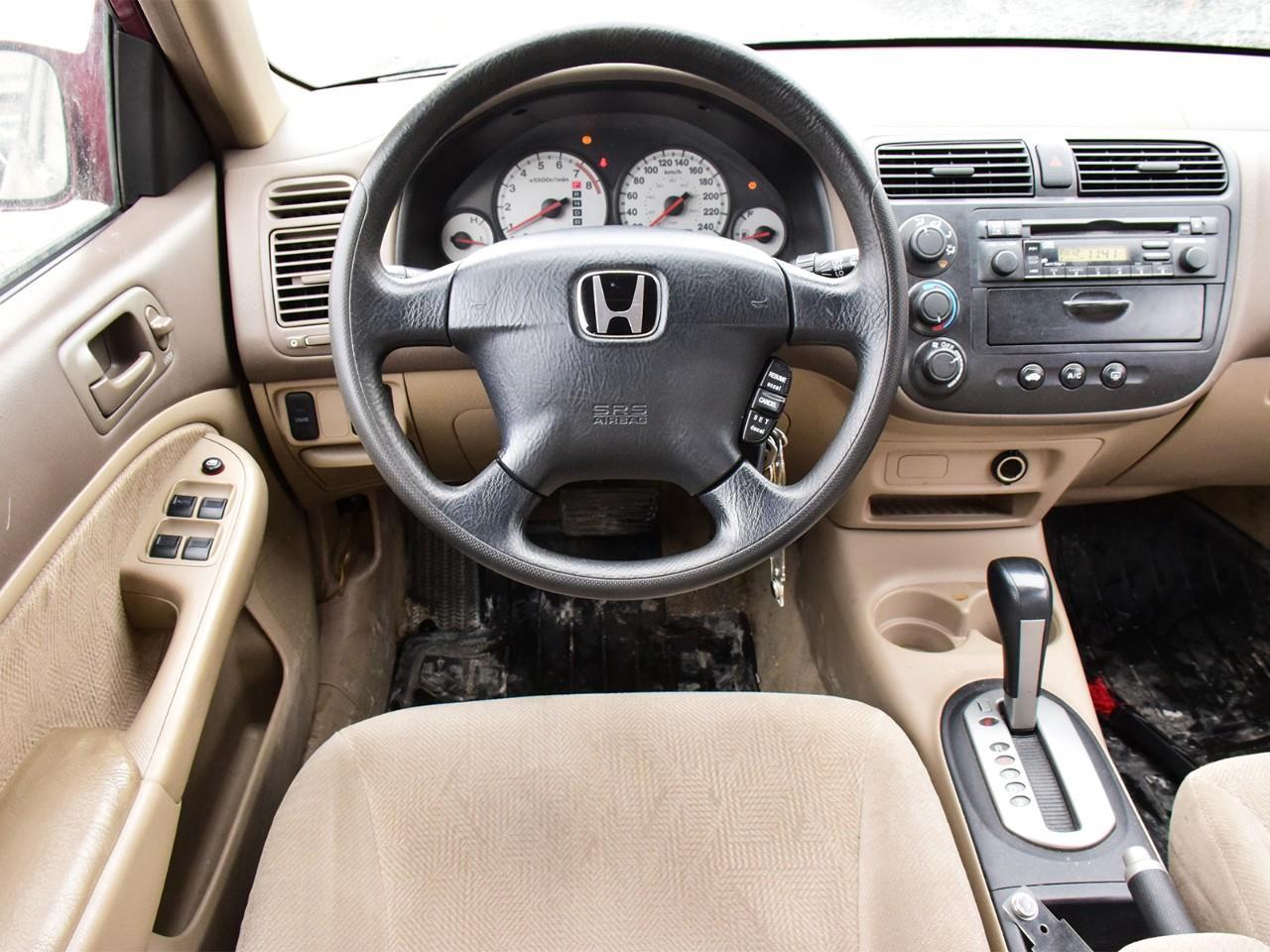 2002 Honda Civic LX-G (A4) 4dr Sedan Photo