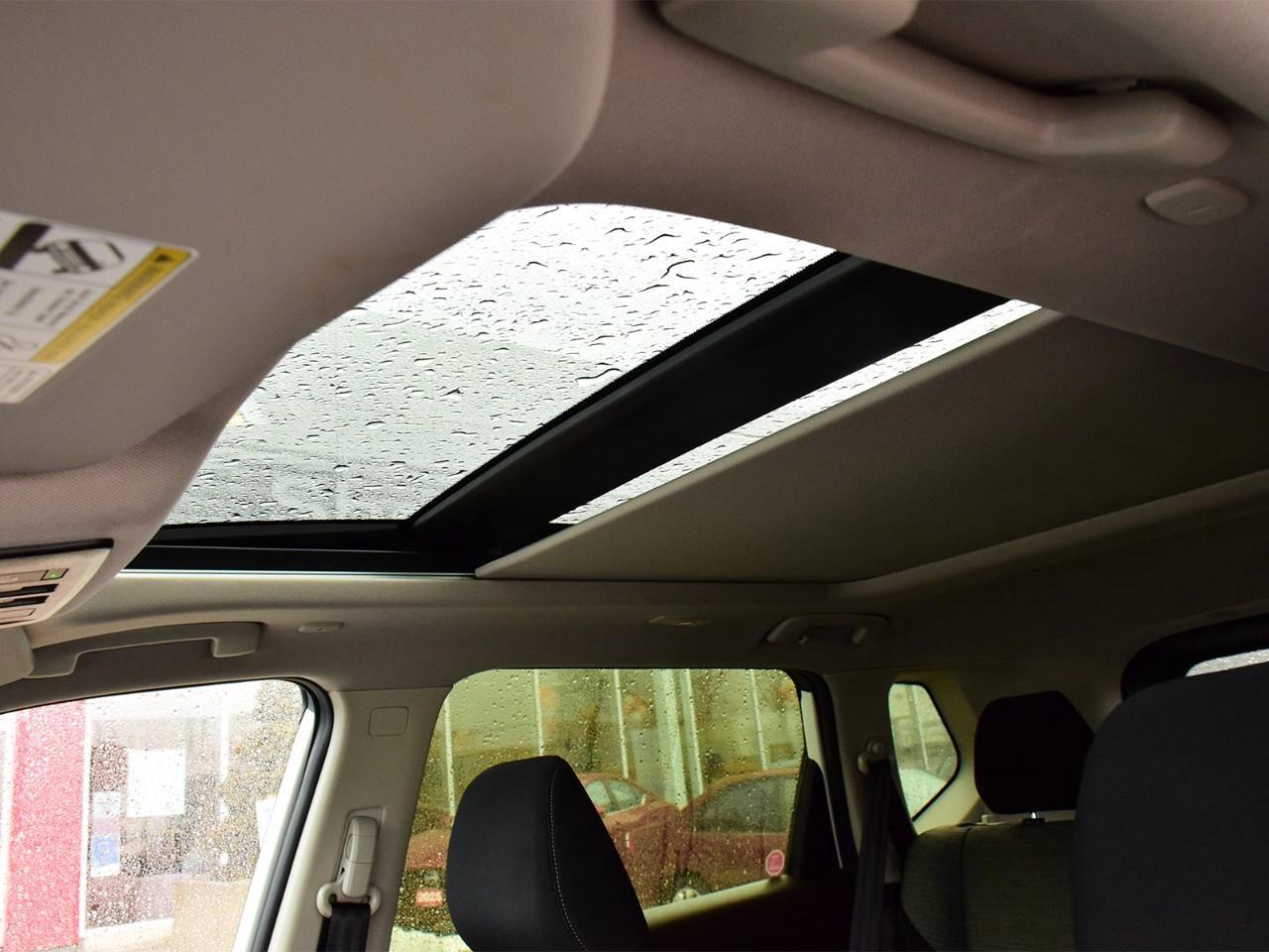 2023 Nissan Rogue SV Moonroof 4dr All-Wheel Drive Sport Utility Photo