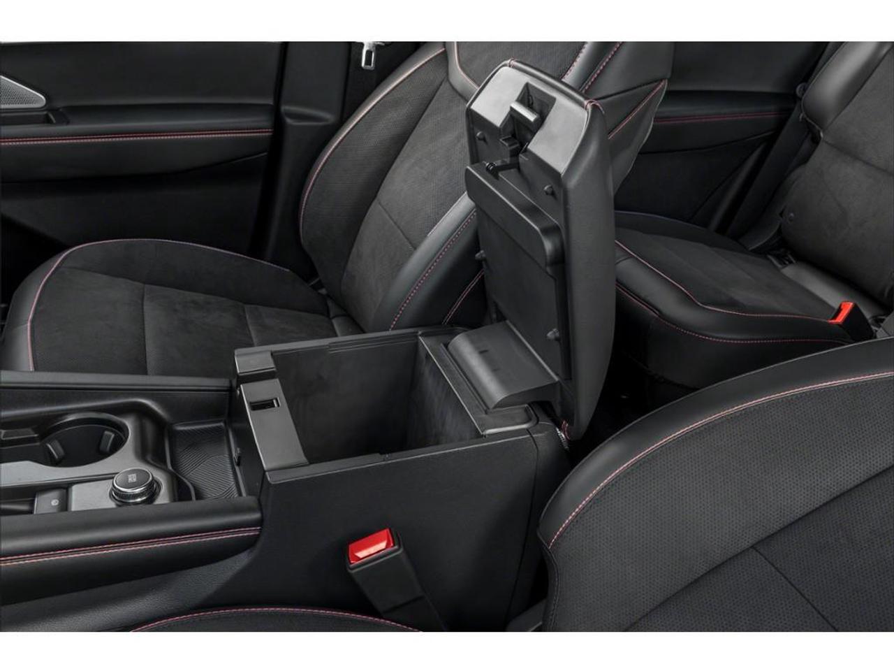 2026 Ford Explorer ST 4dr 4x4 Photo
