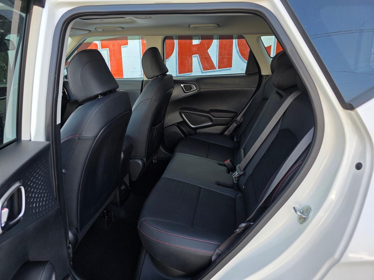 2020 Kia Soul EX Premium 4dr Hatchback Photo