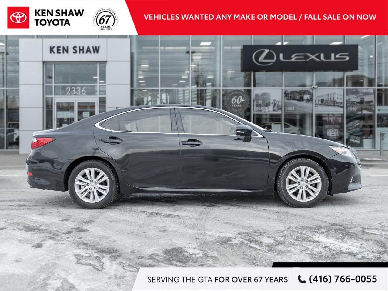 2014 Lexus ES 350 Base 4dr Sedan Photo