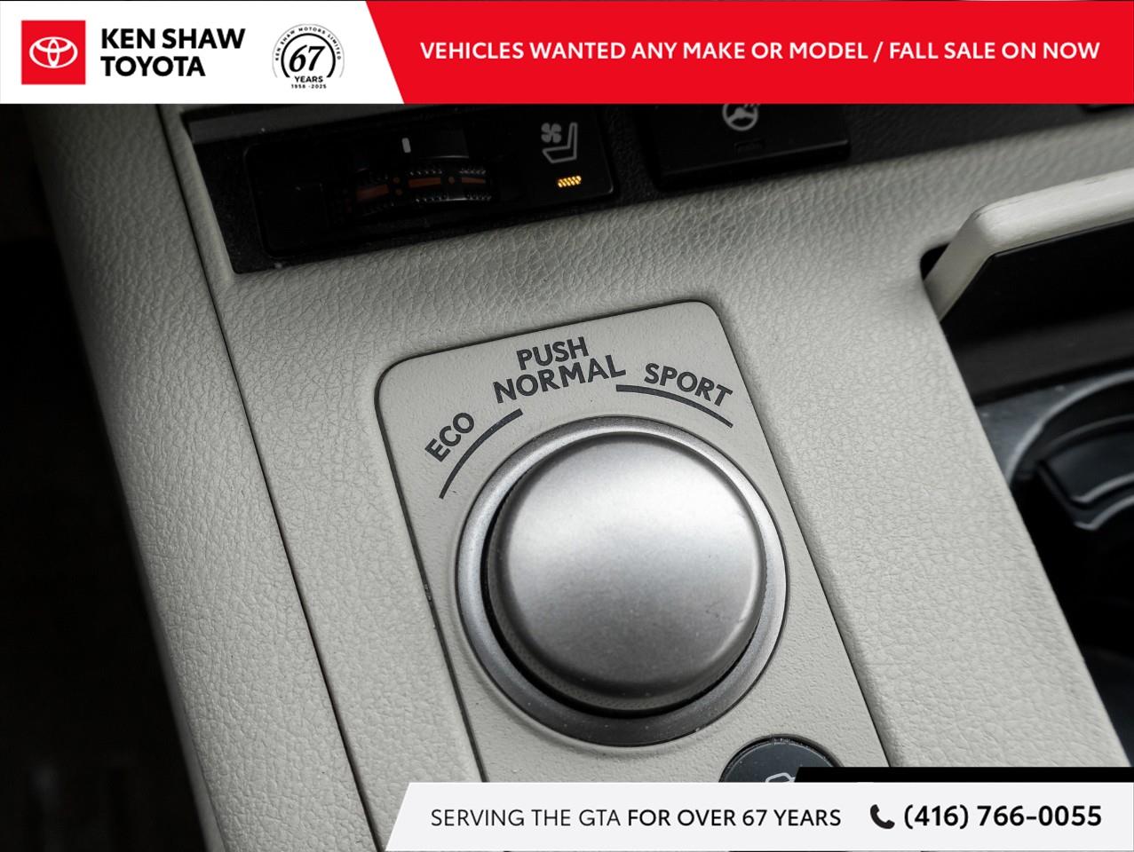 2014 Lexus ES 350 Base 4dr Sedan Photo