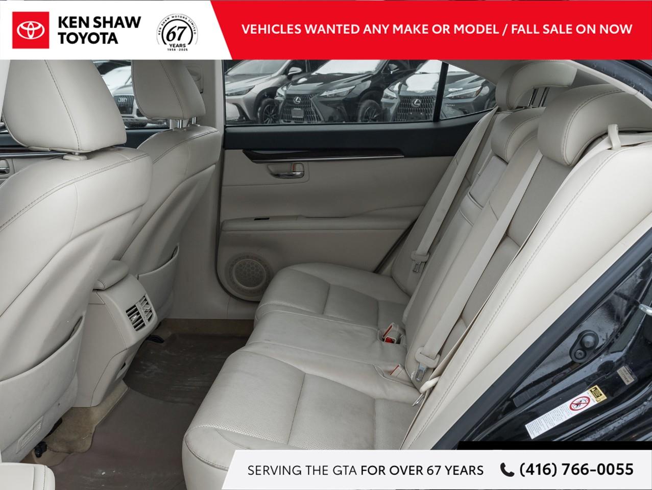 2014 Lexus ES 350 Base 4dr Sedan Photo