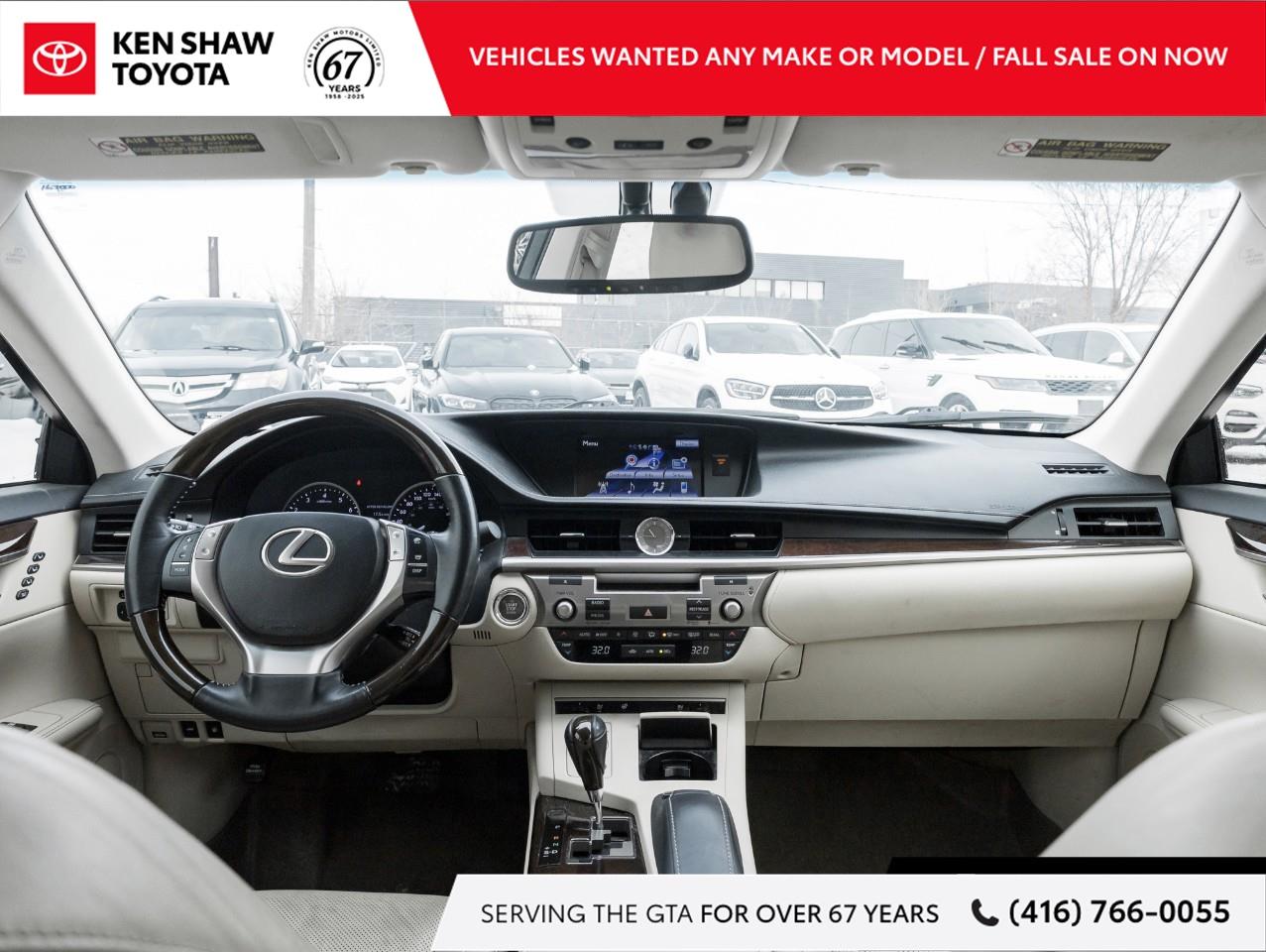 2014 Lexus ES 350 Base 4dr Sedan Photo