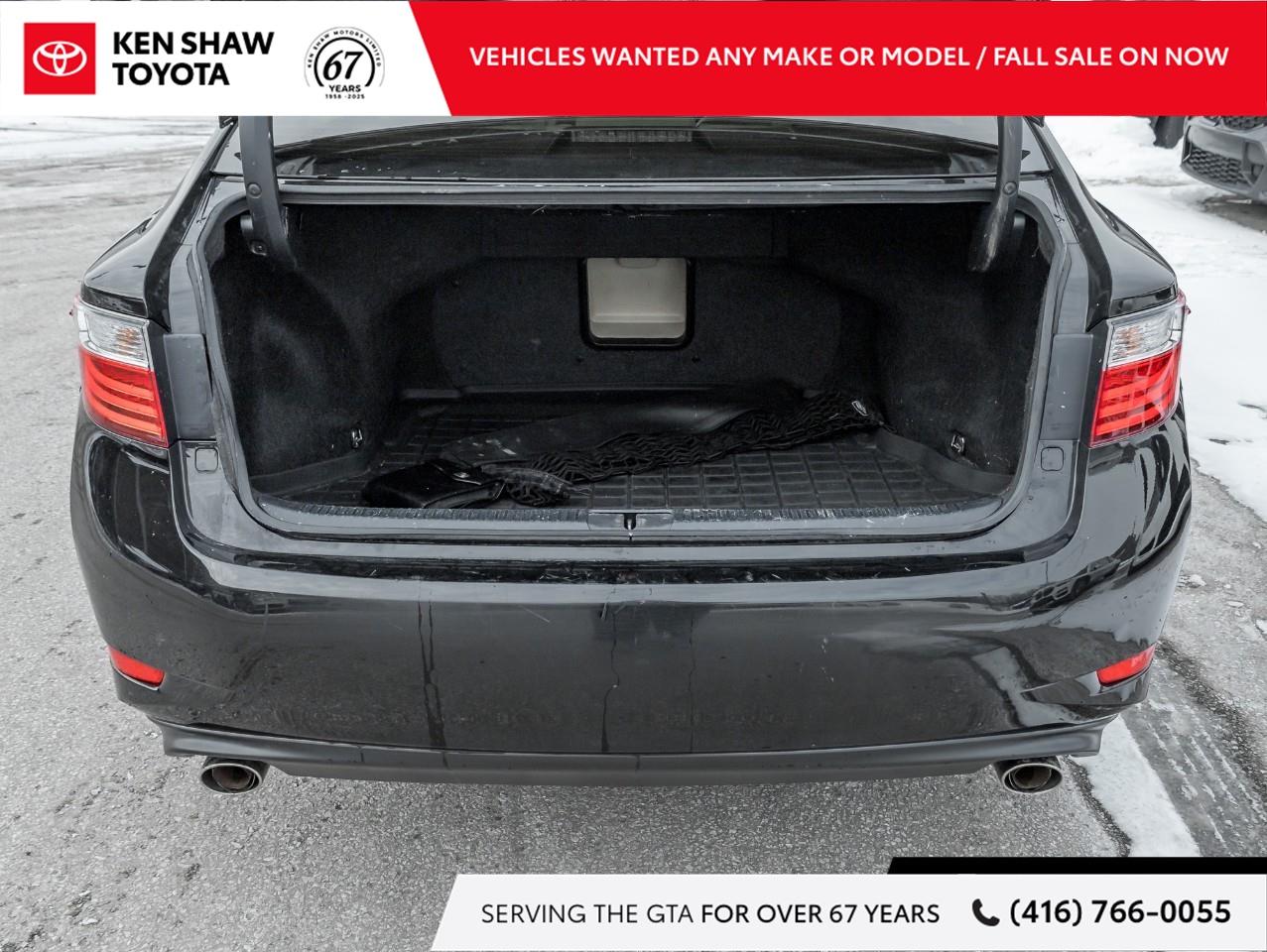 2014 Lexus ES 350 Base 4dr Sedan Photo