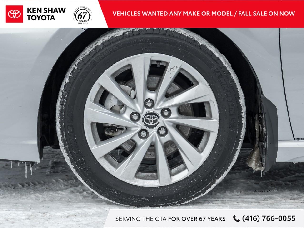 2024 Toyota Camry SE 4dr All-Wheel Drive Sedan Photo4