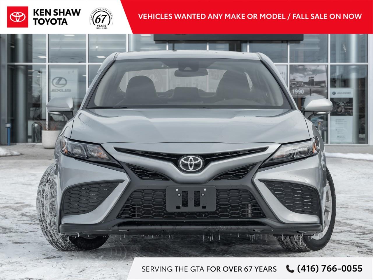 2024 Toyota Camry SE 4dr All-Wheel Drive Sedan Photo