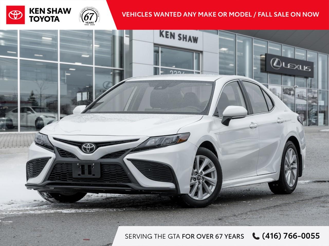 2024 Toyota Camry SE 4dr All-Wheel Drive Sedan Photo