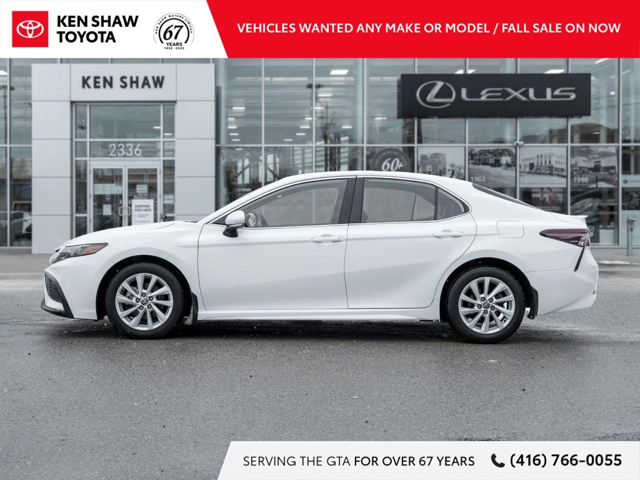 2024 Toyota Camry SE 4dr All-Wheel Drive Sedan Photo3