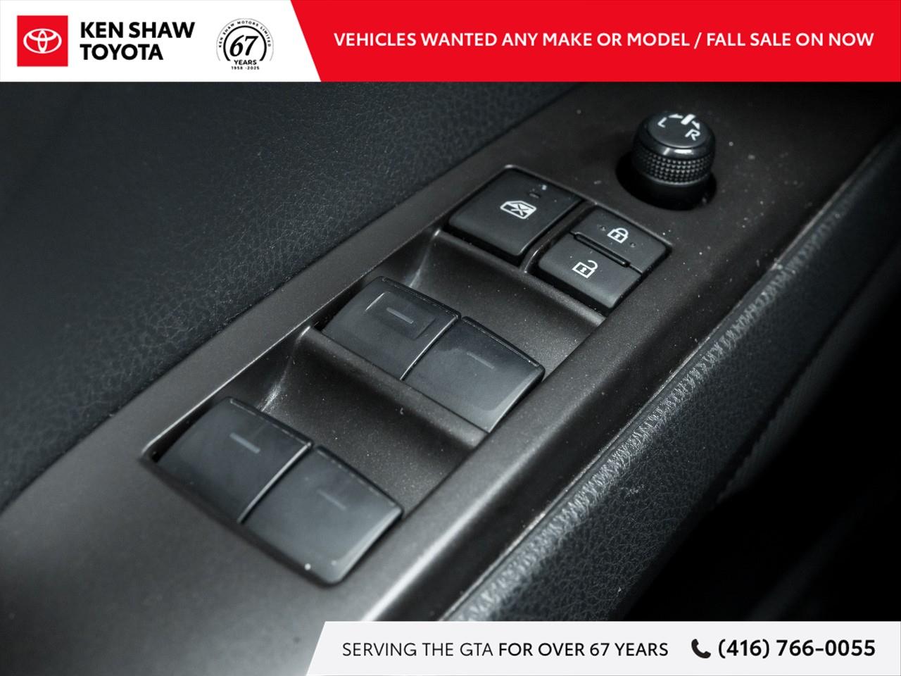 2024 Toyota Camry SE 4dr All-Wheel Drive Sedan Photo