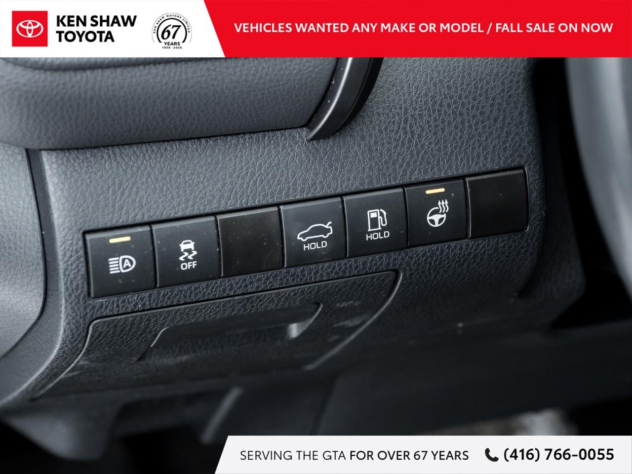 2024 Toyota Camry SE 4dr All-Wheel Drive Sedan Photo