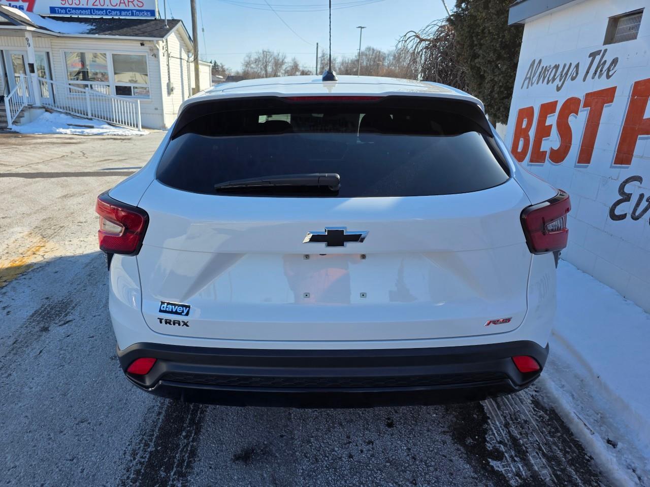 2024 Chevrolet Trax 1RS 4dr Front-Wheel Drive Photo