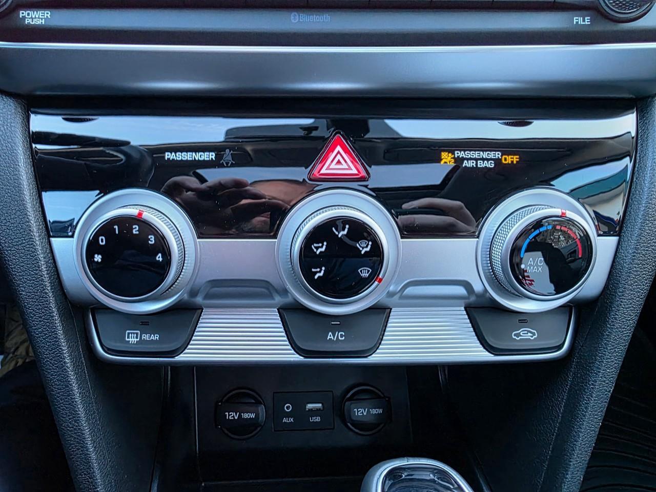 2020 Hyundai Elantra Preferred w/Sun & Safety Package 4dr Sedan Photo