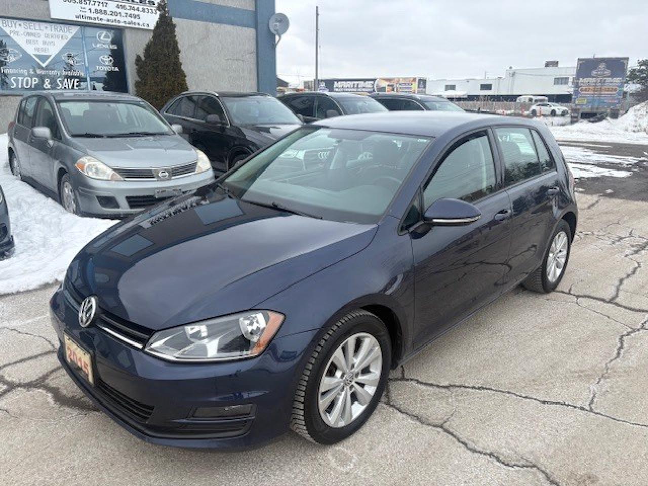 2015 Volkswagen Golf TSI HATCHBACK Photo