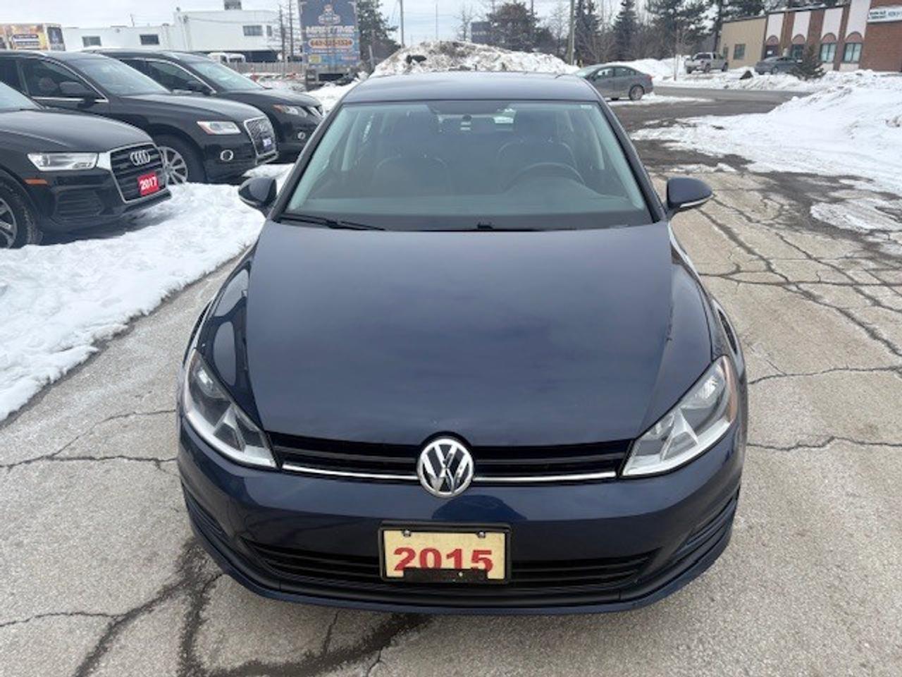 2015 Volkswagen Golf TSI HATCHBACK Photo