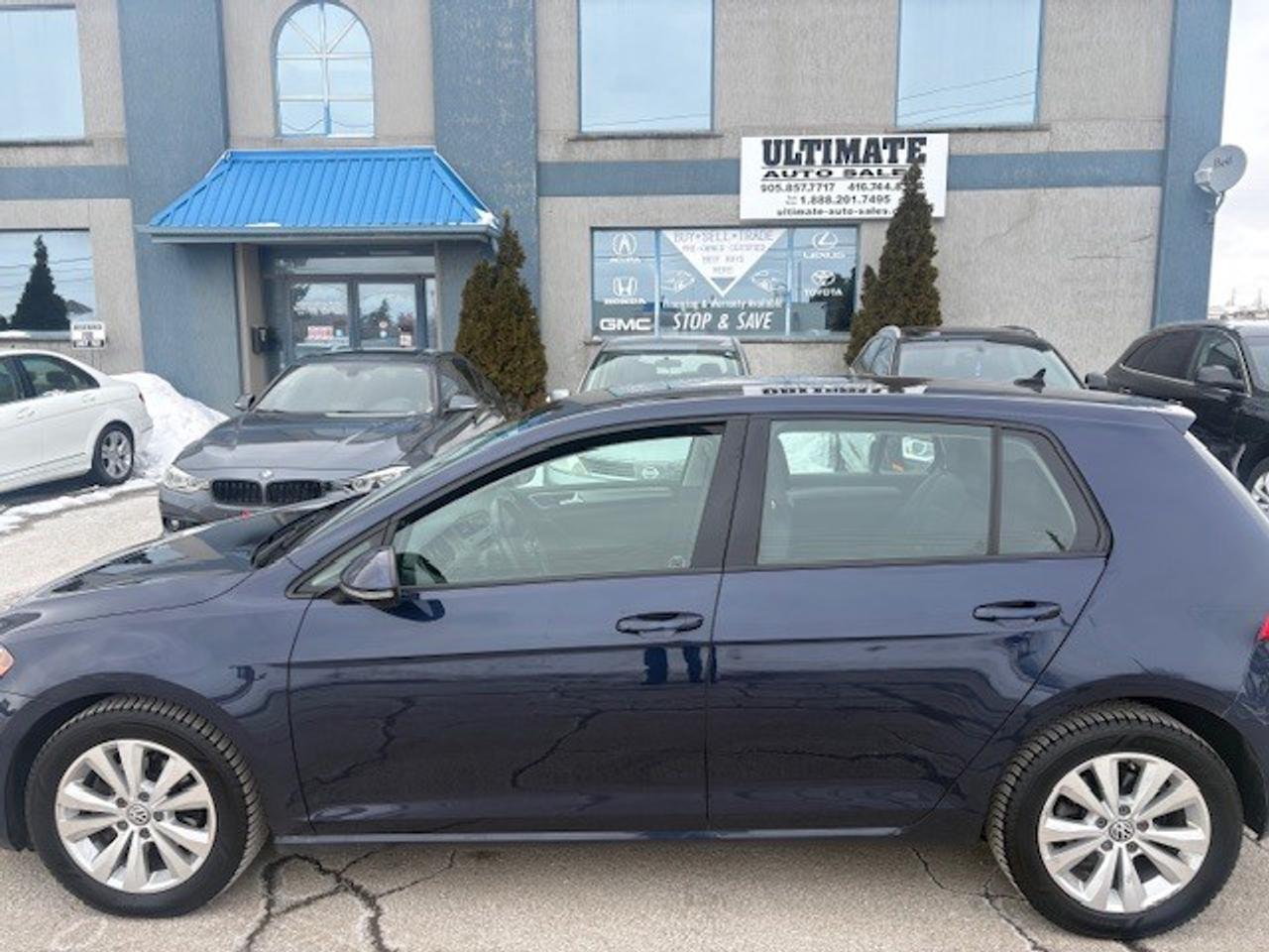 2015 Volkswagen Golf TSI HATCHBACK Photo