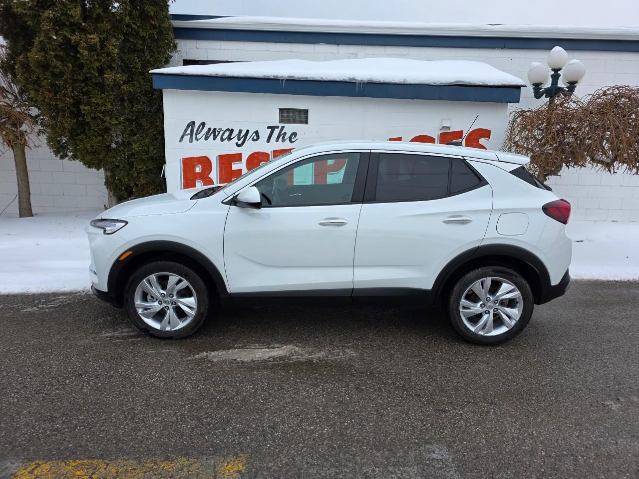 2024 Buick Encore GX Preferred 4dr All-Wheel Drive Photo4