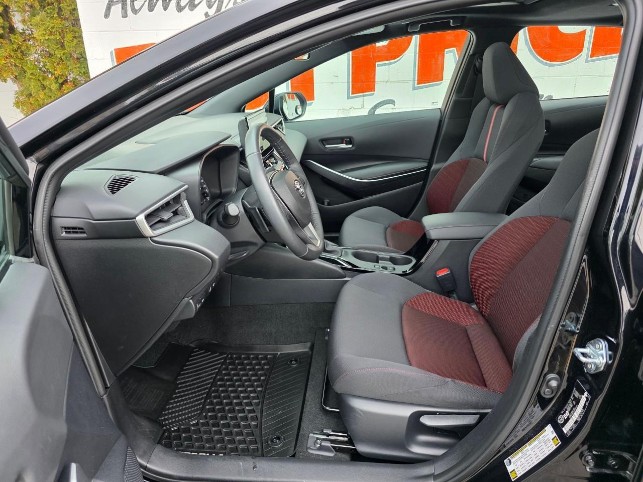 2024 Toyota Corolla SE 4dr Sedan Photo