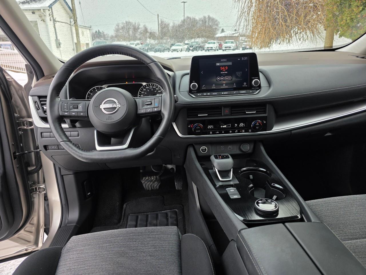 2023 Nissan Rogue SV Moonroof 4dr All-Wheel Drive Sport Utility Photo