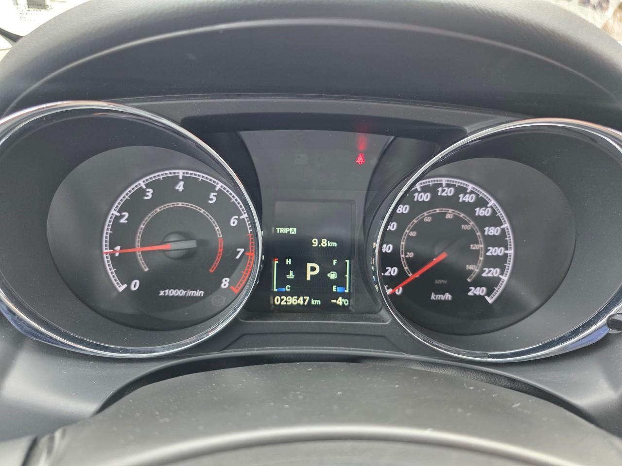 2024 Mitsubishi RVR ES 4dr Front-wheel Drive Photo