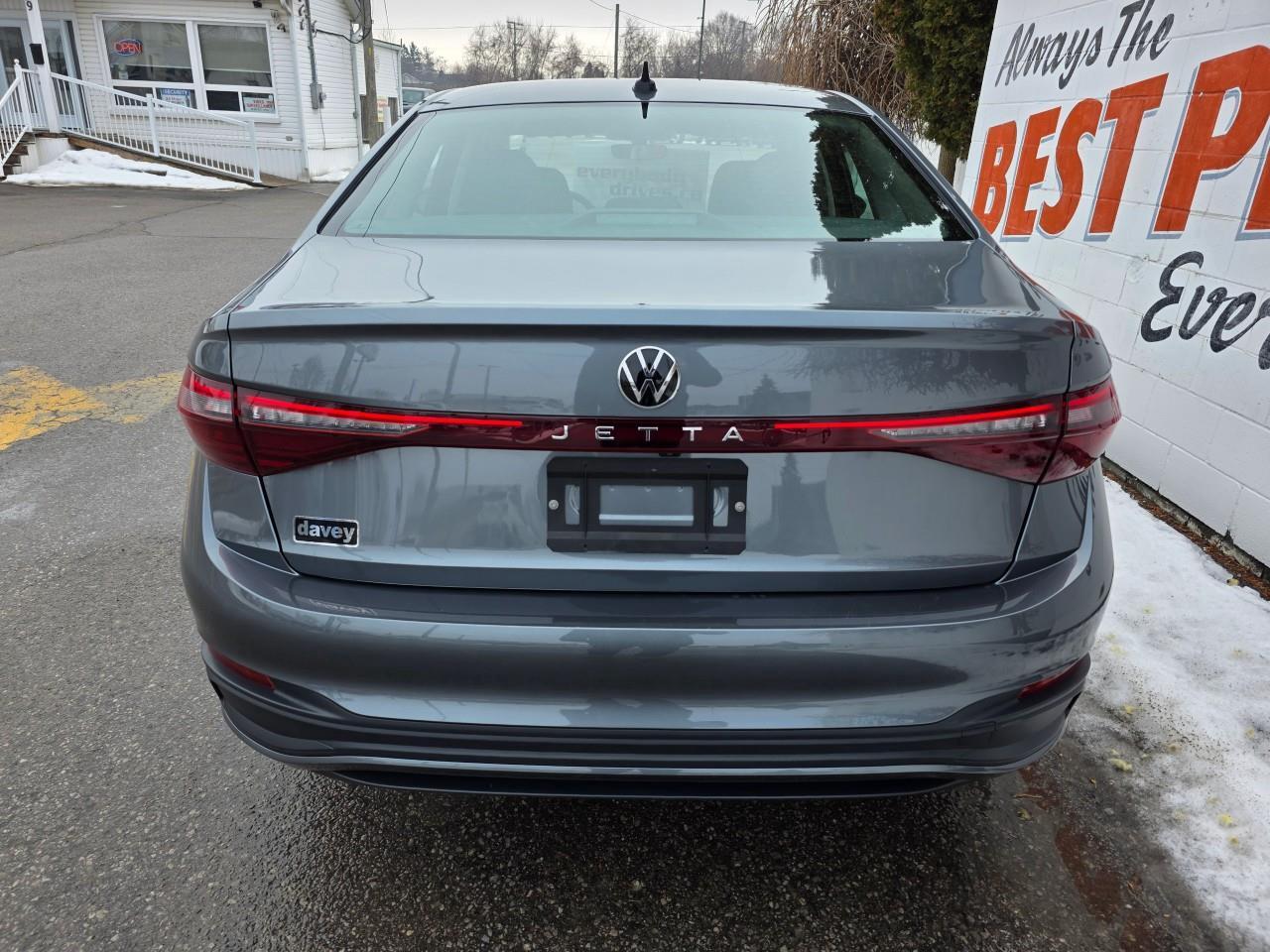 2025 Volkswagen Jetta Trendline 4dr Sedan Photo