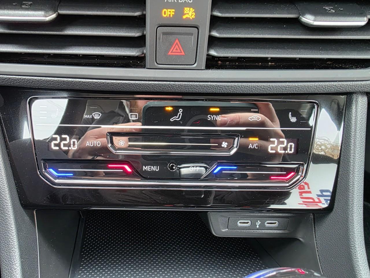 2025 Volkswagen Jetta Trendline 4dr Sedan Photo