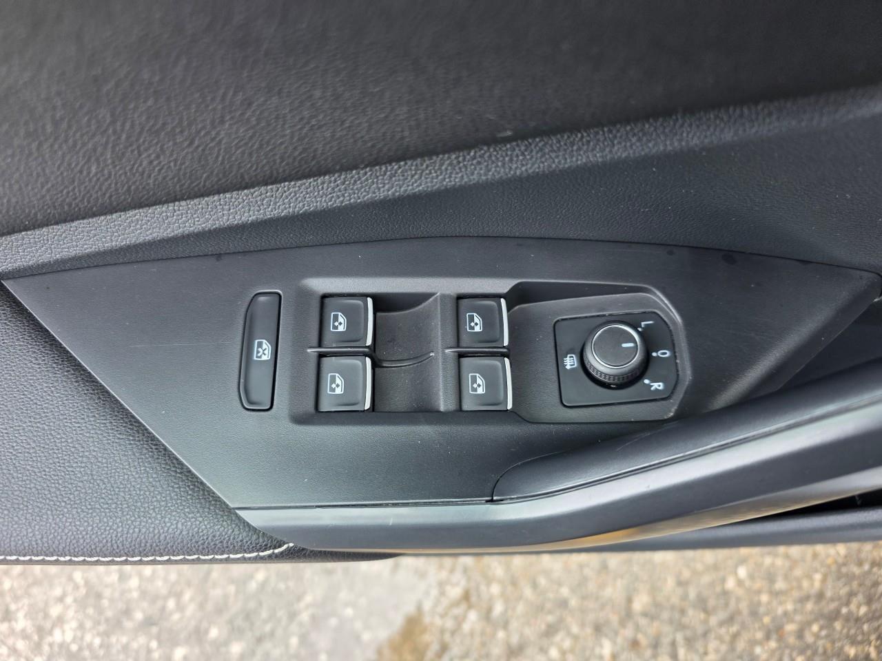 2025 Volkswagen Jetta Trendline 4dr Sedan Photo