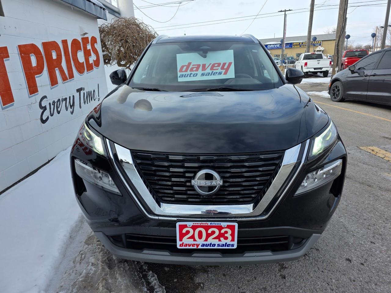 2023 Nissan Rogue SV Moonroof 4dr All-Wheel Drive Sport Utility Photo