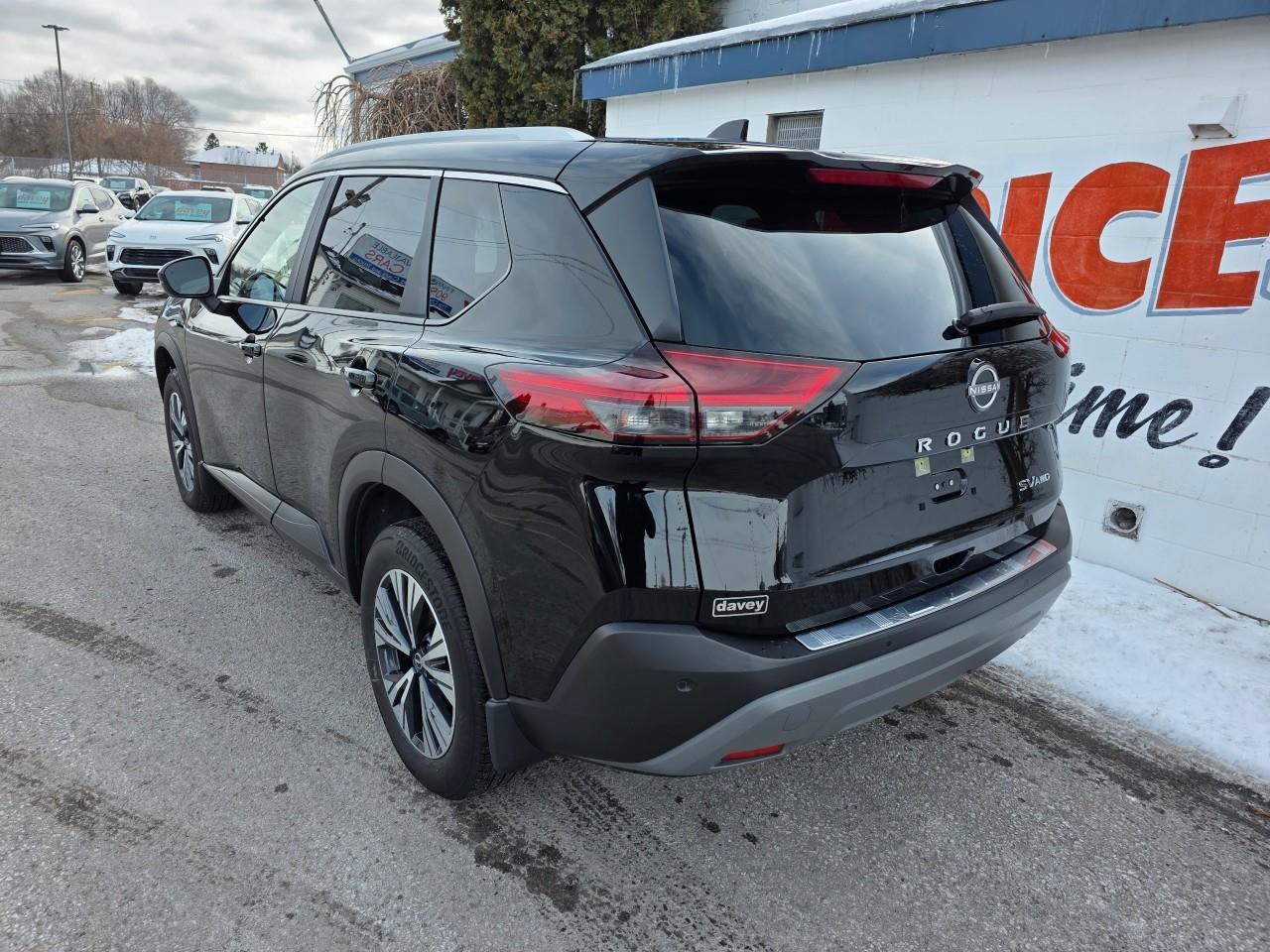 2023 Nissan Rogue SV Moonroof 4dr All-Wheel Drive Sport Utility Photo