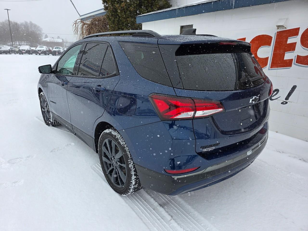 2022 Chevrolet Equinox RS All-Wheel Drive Photo